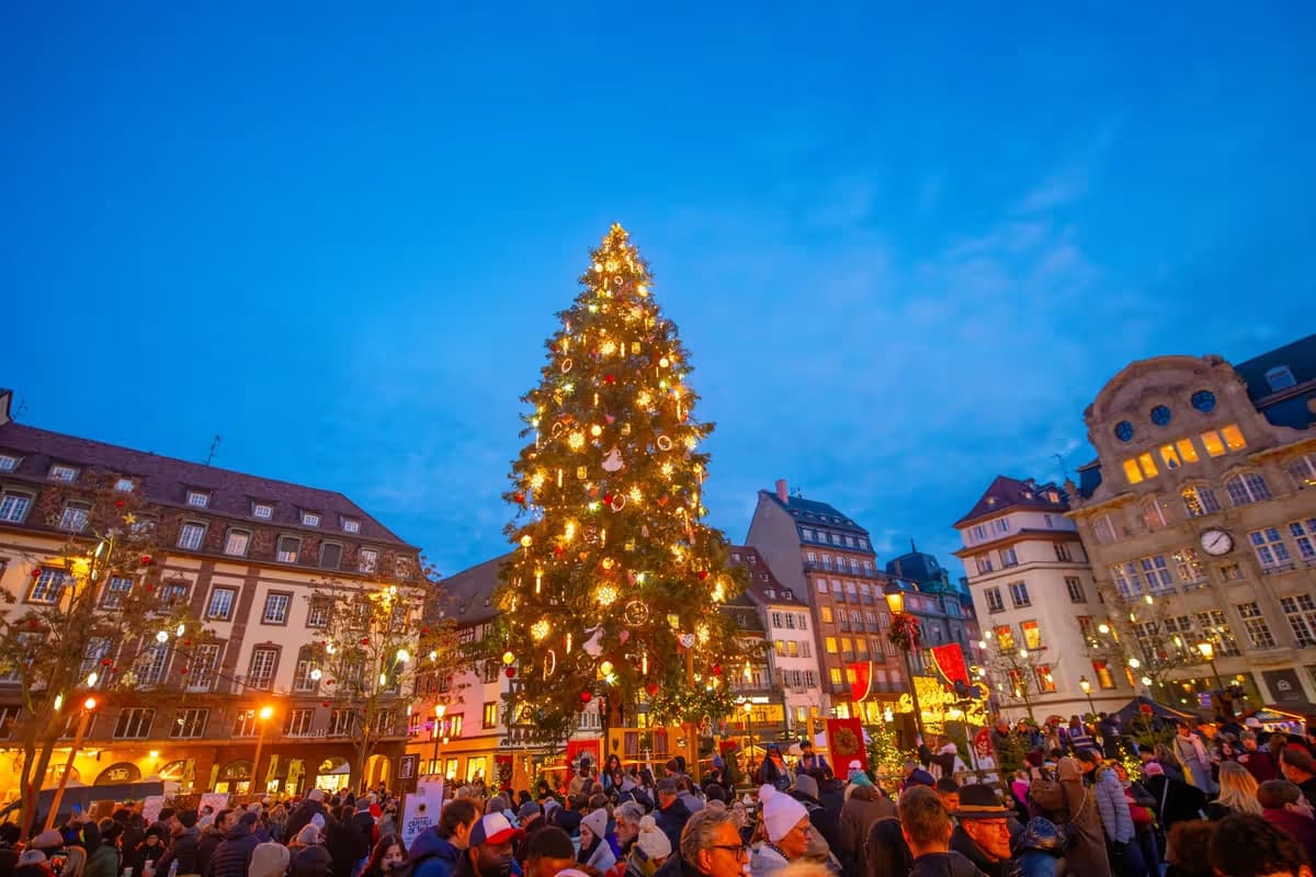 Imersão Rota do Encanto · Noël en France 2026 — galeria 1